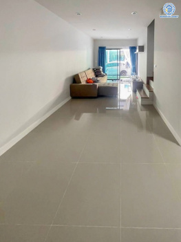 *****ทาวน์เฮ้าส์มือสองนนทบุรี โครงการ เดอะโมดิช ชัยพฤกษ์-วงแหวน เนื้อที่ 18.5 ตร.ว. ฟังก์ชัน 3 ห้องนอน 2 ห้องน้ำ 1 ที่จอดรถ บ้านไม่เคยอยู่ ต่อเติมหน้าบ้าน และห้องครัวเรียบร้อย บนทำเลแห่งการเดินทาง ใกล้บิ๊กซี ไทรน้อย เชื่อมต่อ ถนนบางกรวย-ไทรน้อย, ถนนบางกรวย-กรุงเทพ, ซอยวัดลาดปลาดุก